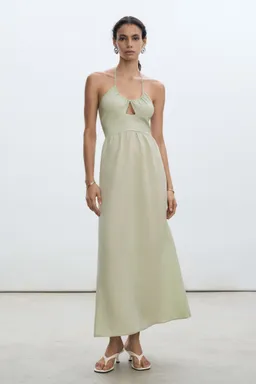Vestido largo cuello halter de Mango en Vestidos para argentina