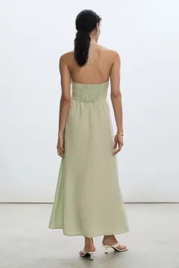 Vestido largo cuello halter de Mango en Vestidos para argentina