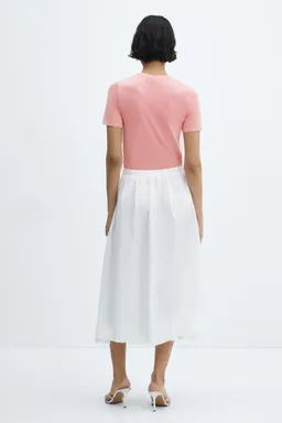 Falda midi evasé de Mango en Faldas para argentina
