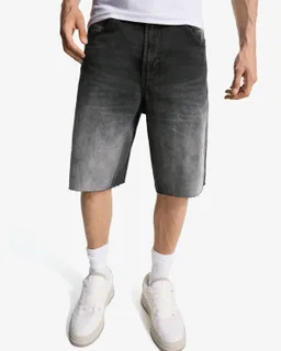 Bermuda súper holgada de Bershka en Bermudas y Shorts para argentina
