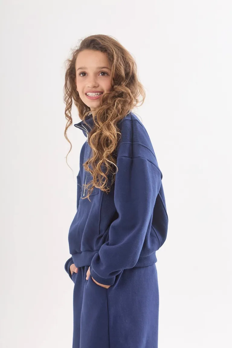 Buzo de frisa con cierre y recortes combinados para mujer de Belle en Buzos y Sweaters para argentina