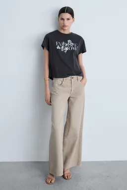 Remera algodón mensaje estampado de Mango en Remeras para argentina