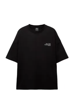 Remera york performance de Pull&Bear en Remeras y Polos para argentina