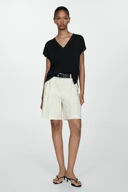 Camiseta cuello pico de Mango en Remeras para argentina