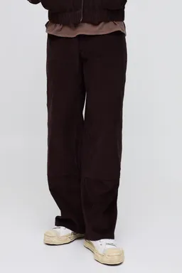 Pantalón carpintero holgado de pana de Boohooman en Pantalones para argentina