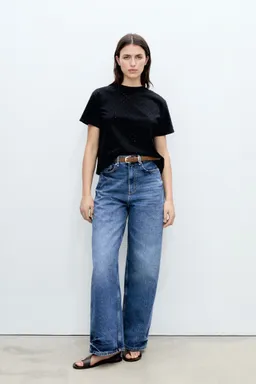 Camiseta calados bordados de Mango en Remeras para argentina