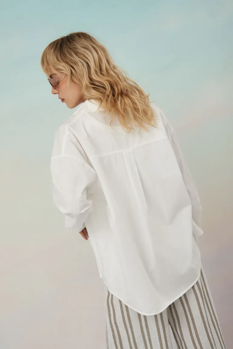 Camisa blanca de corte amplio y mangas holgadas para mujer de Apricot en Camisas para argentina