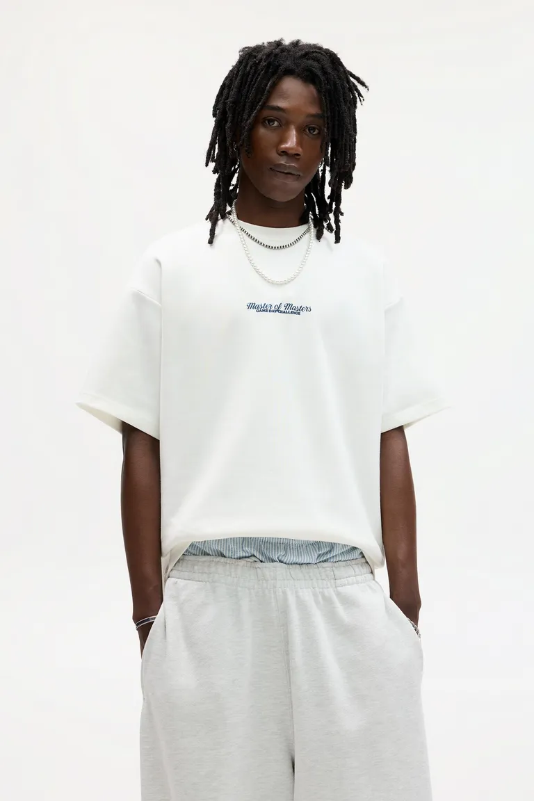 Sudadera manga corta bordada de Pull&Bear en Remeras y Polos para argentina