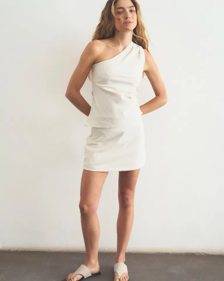 Top asimétrico de un solo hombro - Diseño elegante y versátil de Sky en Tops para argentina