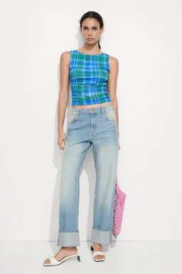Top estampado drapeado de Mango en Tops para argentina