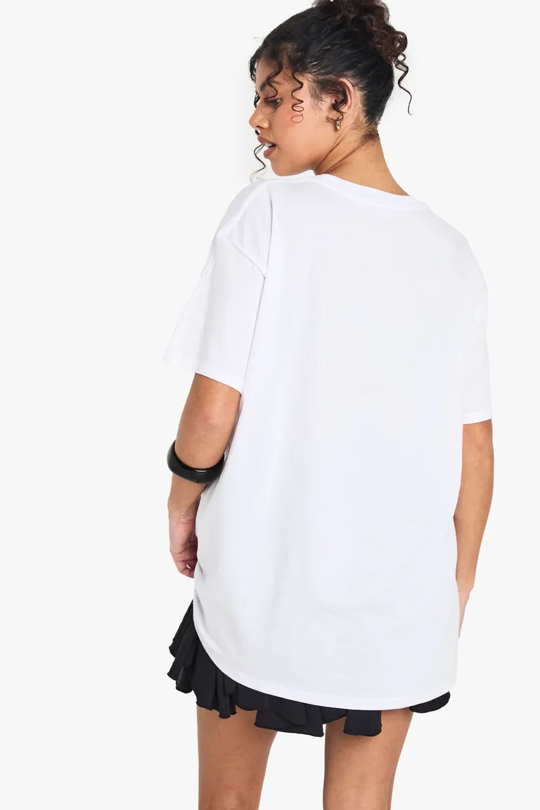 Remera oversized estampada milan de Boohoo en Remeras para argentina