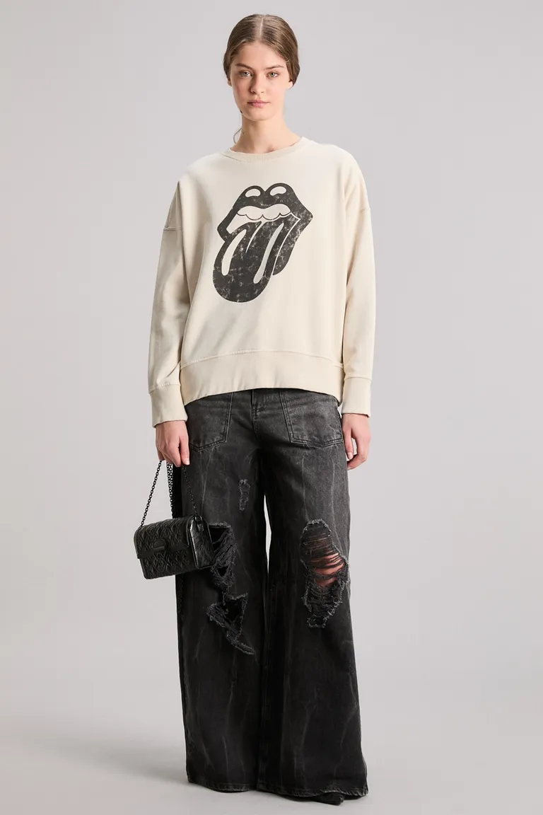 Buzo oversized con estampa exclusiva y diseño moderno para mujer de Kosiuko en Buzos y Sweaters para argentina