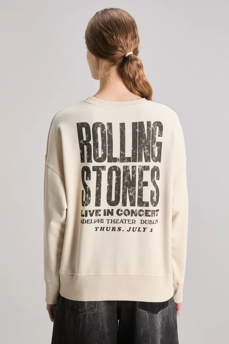 Buzo oversized con estampa exclusiva y diseño moderno para mujer de Kosiuko en Buzos y Sweaters para argentina