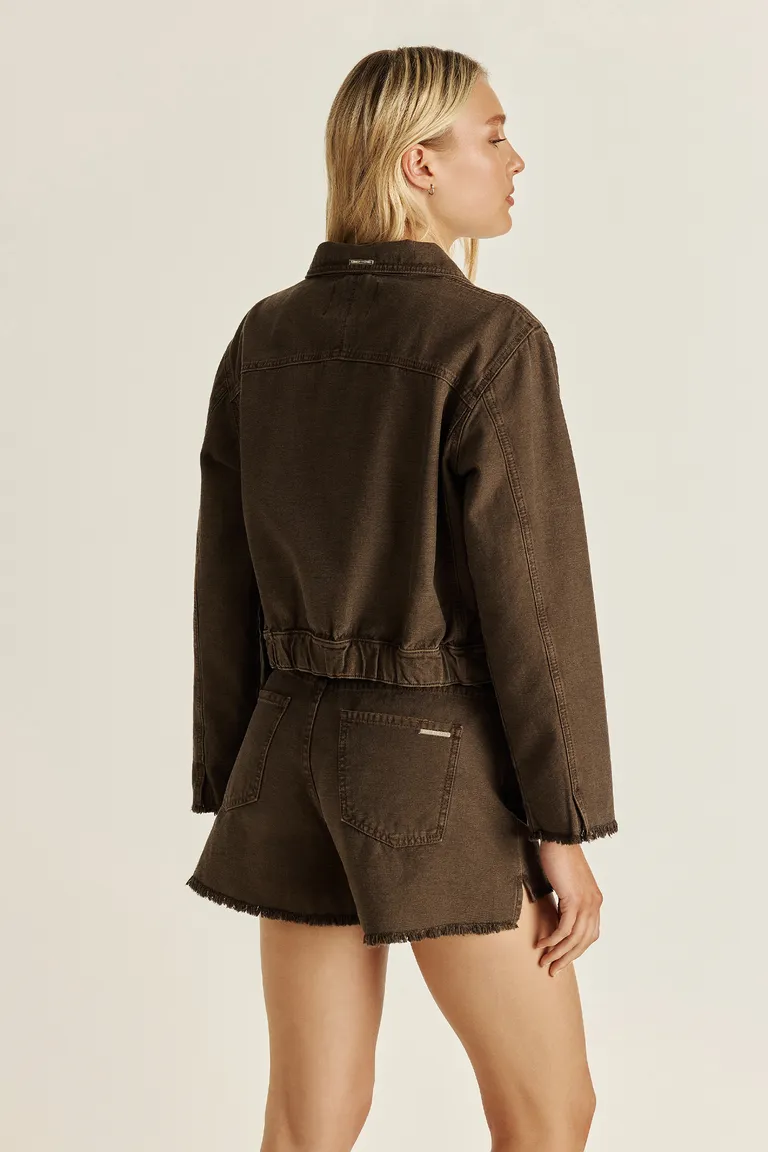 Shorts de denim de corta longitud en tonalidad chocolate de Tucci en Shorts para argentina