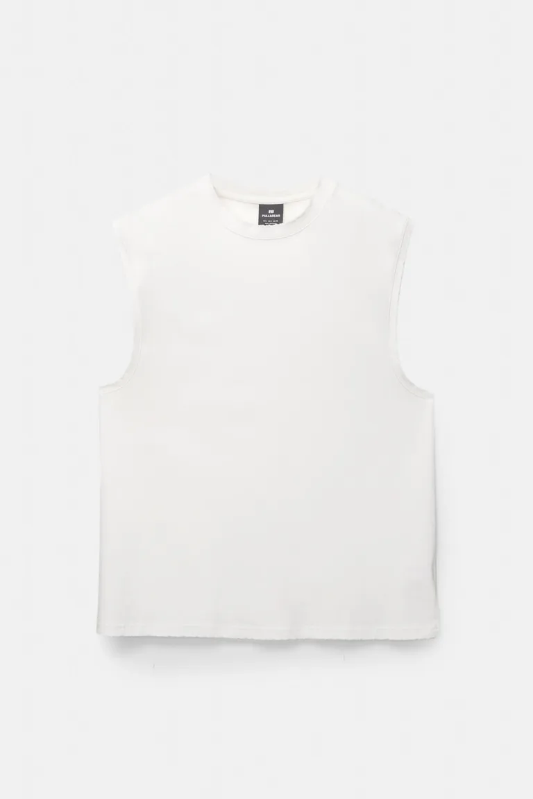 Remera sin mangas lavada de Pull&Bear en Remeras y Polos para argentina