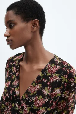 Vestido estampado con nudo de Mango en Vestidos para argentina