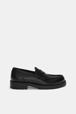 Mocasines con plataforma de Pull&Bear en Mocasines y Náuticos para argentina