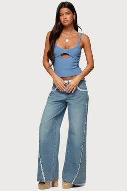 Musculosa karin con abertura de Edikted en Tops para argentina