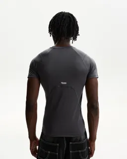 Remera manga corta slim cortes de Bershka en Remeras y Polos para argentina