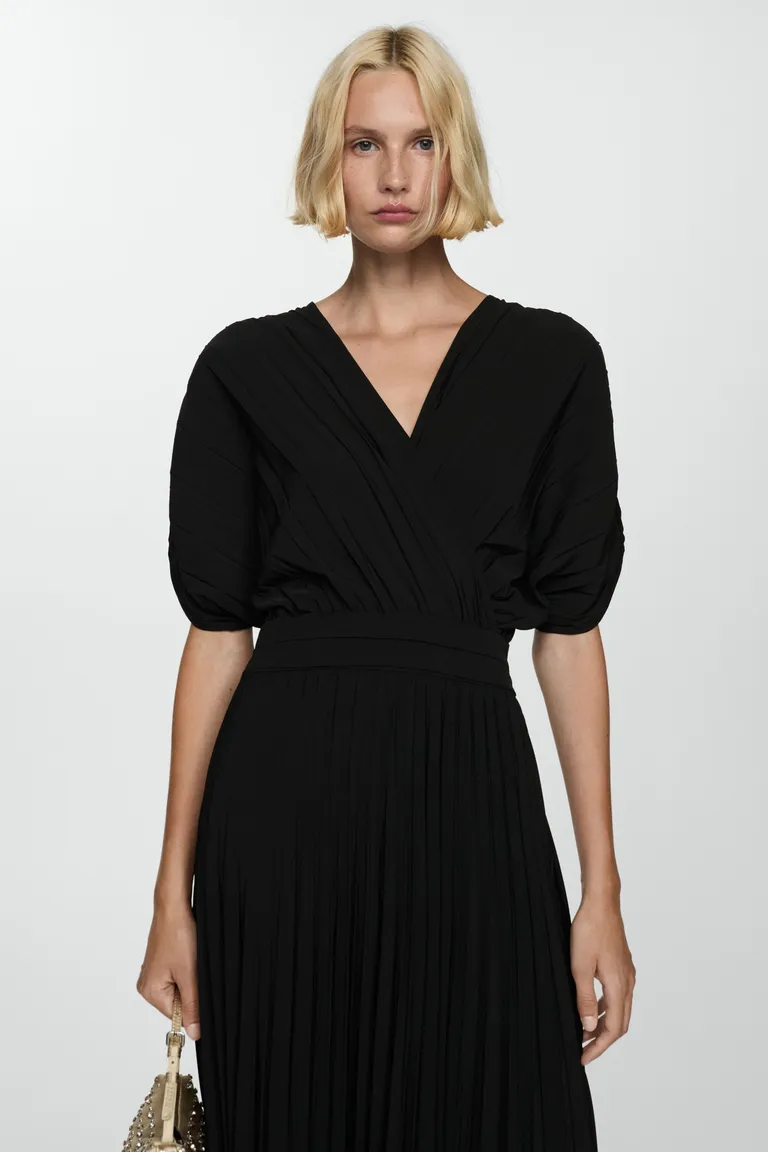 Vestido evasé plisado de Mango en Vestidos para argentina