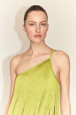 Top asimétrico flecos de Mango en Tops para argentina