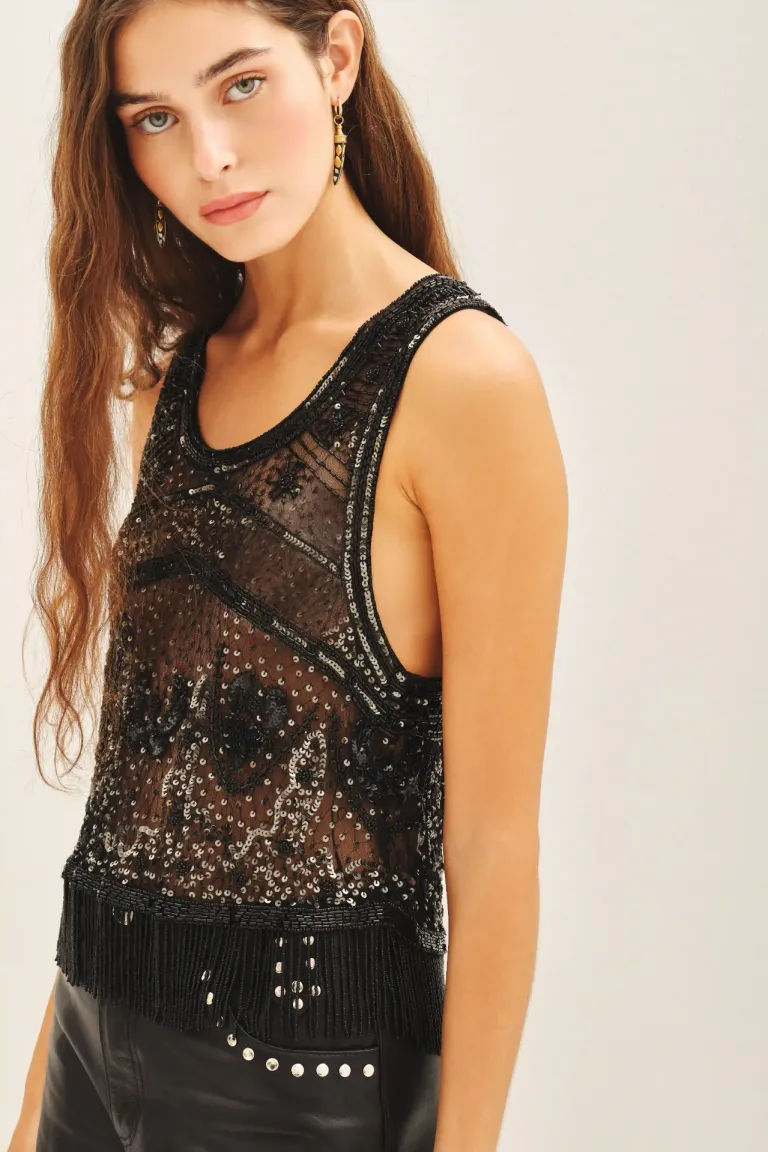 Top corto de tul bordado con diseño de piedras, lentejuelas y flecos de mostacillas de Rapsodia en Tops para argentina