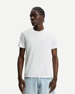 Remera manga corta básica de Bershka en Remeras y Polos para argentina
