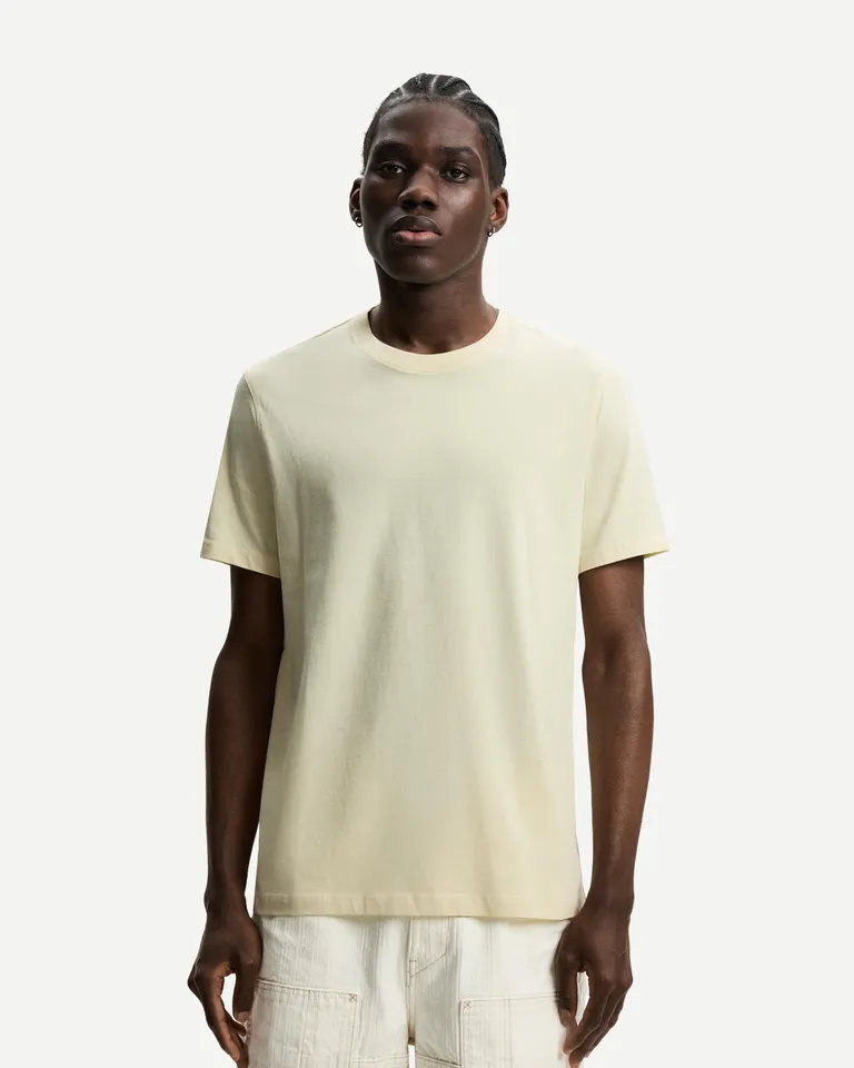 Remera manga corta básica de Bershka en Remeras y Polos para argentina