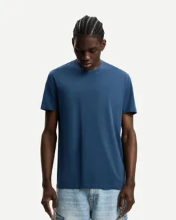 Remera manga corta básica de Bershka en Remeras y Polos para argentina
