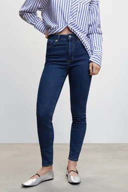 Jeans skinny tiro alto de Mango en Pantalones para argentina