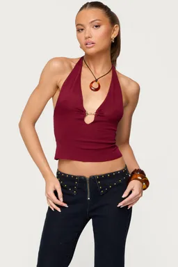 Top halter tejido escote profundo missie de Edikted en Tops para argentina