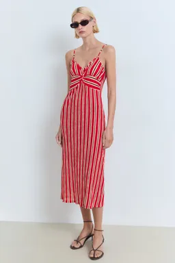 Vestido fruncido rayas de Mango en Vestidos para argentina