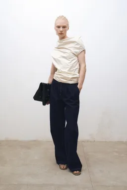 Jeans wideleg pinzas de Mango en Pantalones para argentina