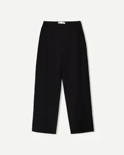 Pantalón baggy jogger plisado de Bershka en Pantalones para argentina