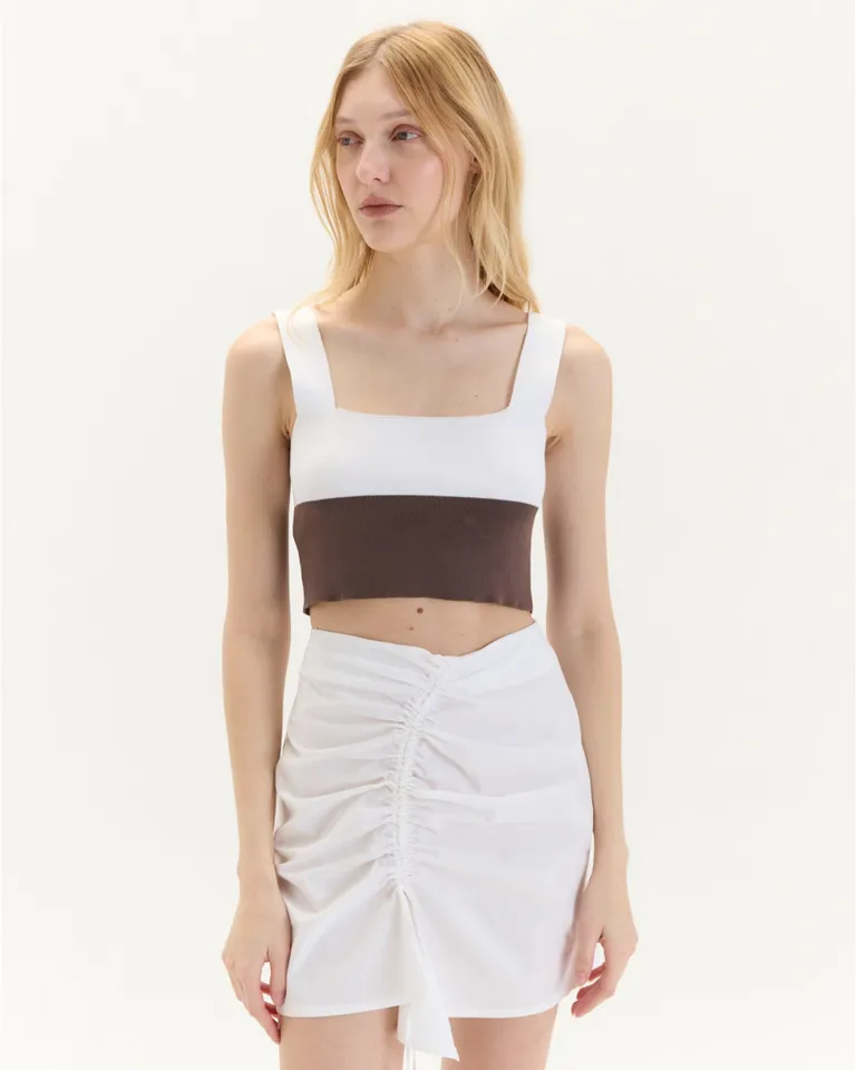 Top blanco con rayas negras - Prenda casual y de tendencia para el verano de Blue Sheep en Tops para argentina