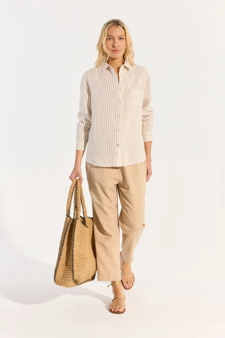 Camisa de lino de corte recto y calce amplio con cuello a la base y cartera a la vista de Portsaid en Camisas para argentina