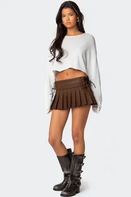 Mini falda pantalón plisada cuero sintético de Edikted en Faldas para argentina