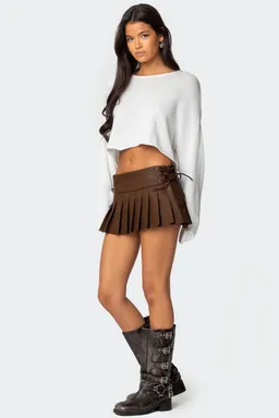 Mini falda pantalón plisada cuero sintético de Edikted en Faldas para argentina