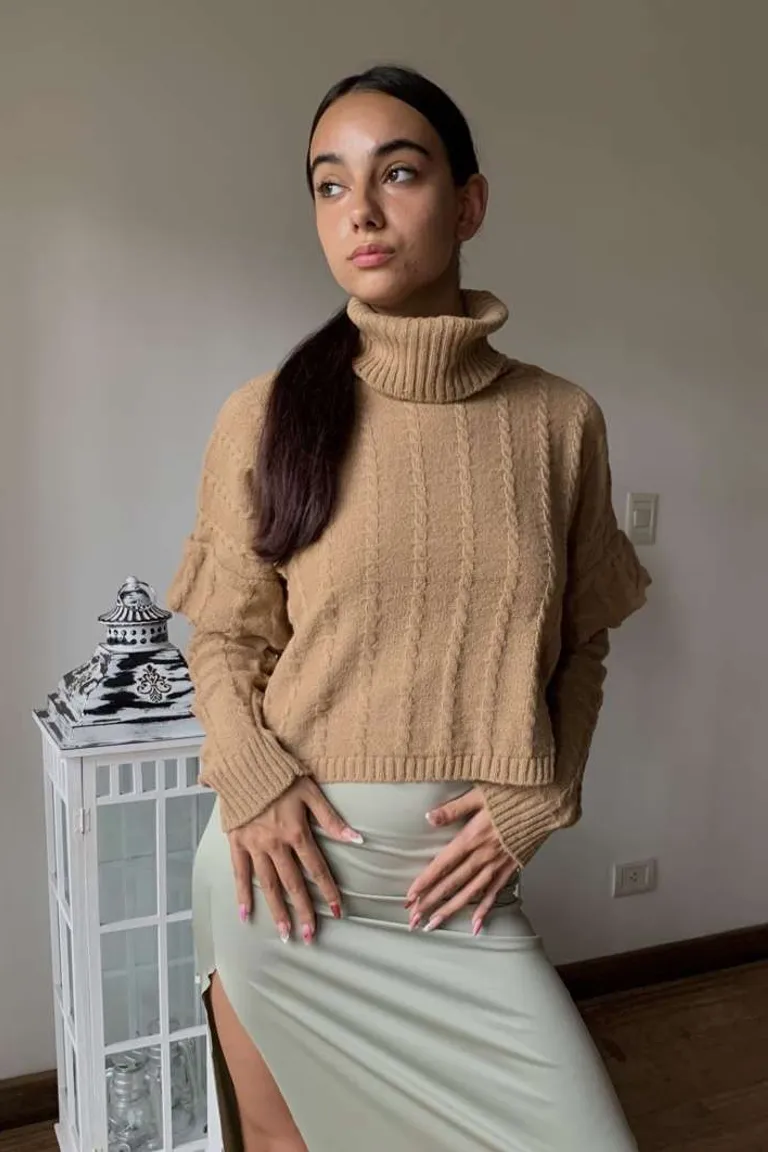 Polera frizz corto de Hesed en Buzos y Sweaters para argentina