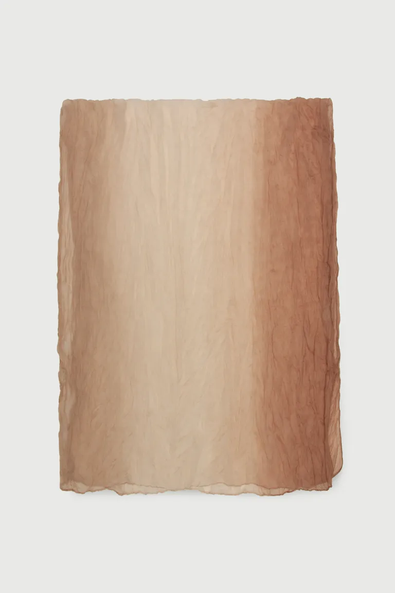 Chalina efecto lavado en degradé de tacto suave y textura atemporal de Markova en Bufandas y Pañuelos para argentina