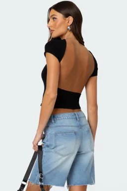 Remera espalda descubierta bambi de Edikted en Tops para argentina