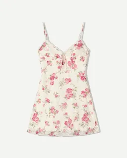 Vestido mini breteles estampado blonda de Bershka en Vestidos para argentina