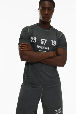 Remera deportiva efecto lavado de Lefties en Remeras y Polos para argentina