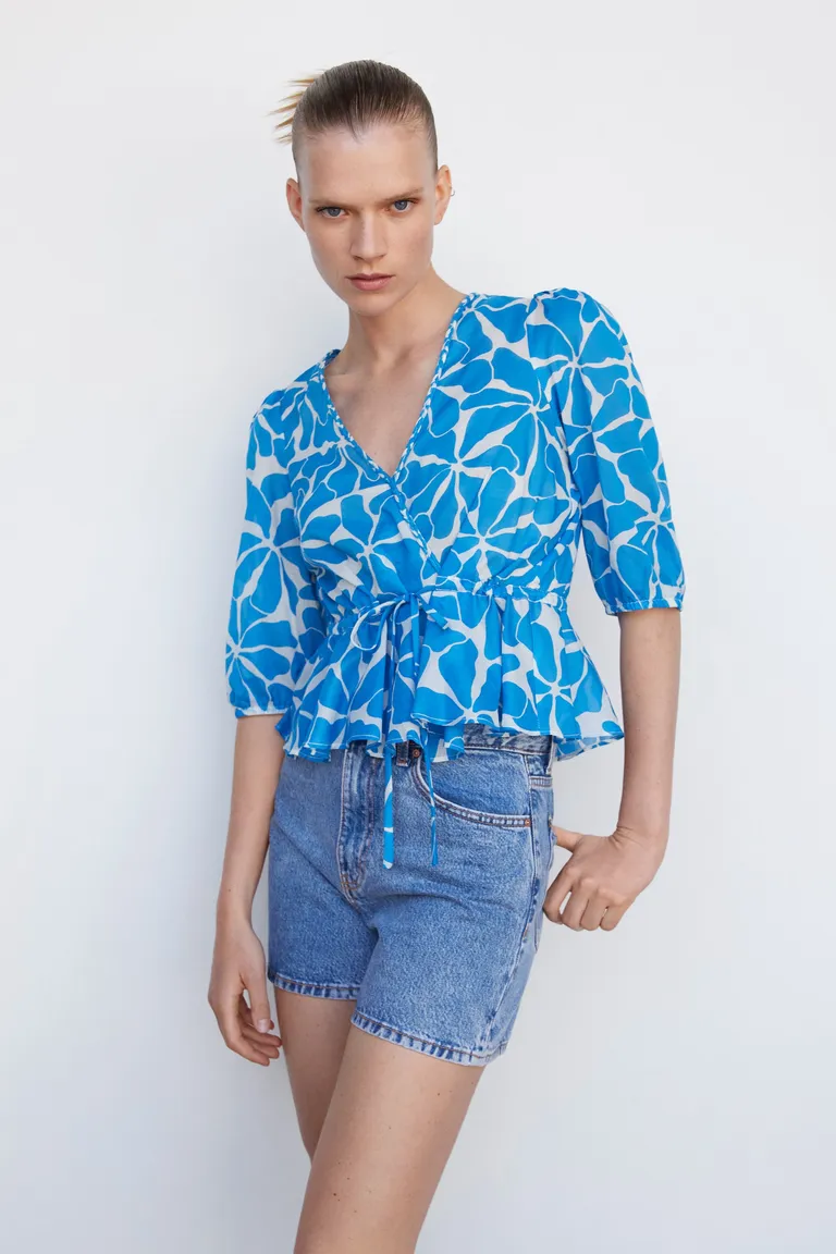 Blusa cruzada con lazo de Mango en Blusas para argentina