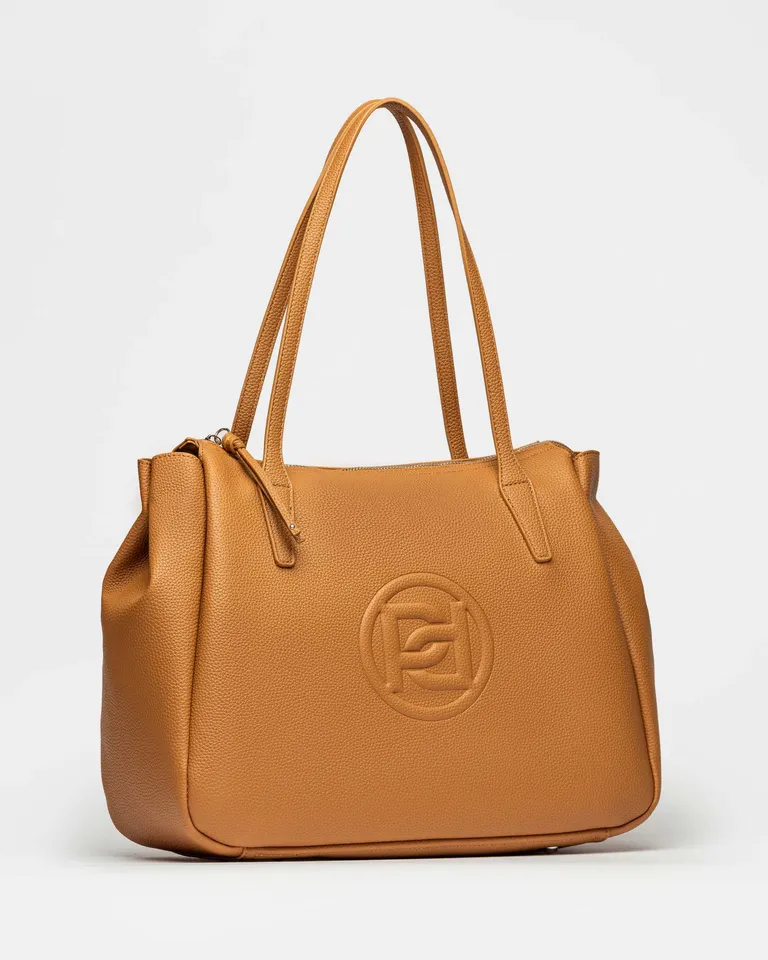 Bolso de diseño urbano con efecto cuero y división interna práctica de Prüne en Bolsos y Carteras para argentina