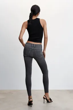 Jeans skinny crop de Mango en Pantalones para argentina