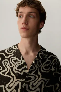 Camisa estilo resort estampada de Lefties en Camisas para argentina