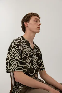 Camisa estilo resort estampada de Lefties en Camisas para argentina