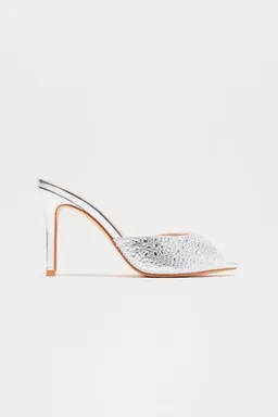 Tacones pedrería sonny de Fashion Nova en Zapatos con Tacos para argentina