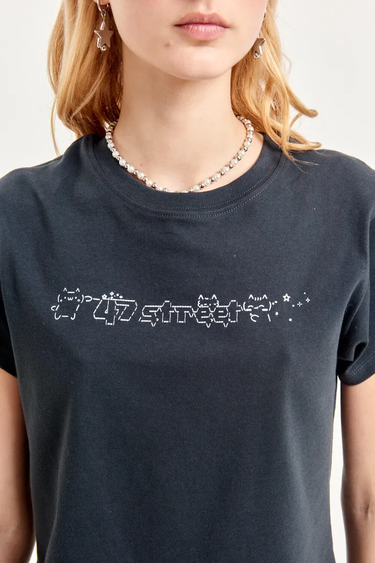 Remera de algodón liviano con estampa única para mujer de 47 Street en Remeras para argentina